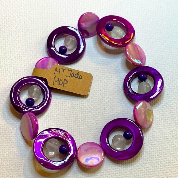Handmade mother of pearl bracelet with cape Amethyst and MT jade - Picture 1 of 3